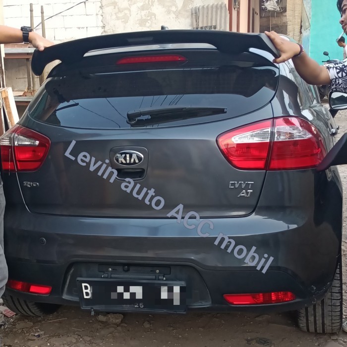SPOILER KIA RIO MODEL SAYAP