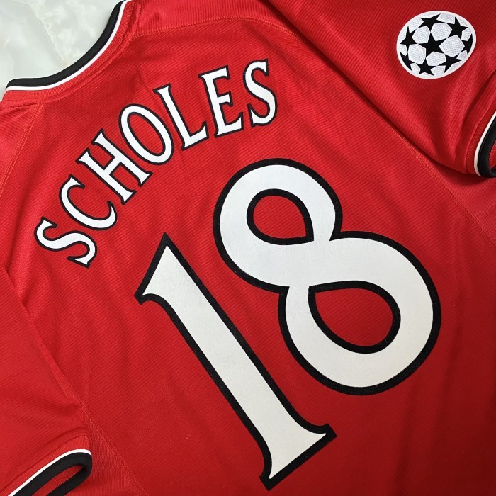 JERSEY MANCHESTER UNITED HOME 2000-2002 UCL (L) ORIGINAL SCHOLES