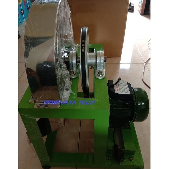 

Mesin Pemotong Rajang Keripik Singkong Listrik 200Watt