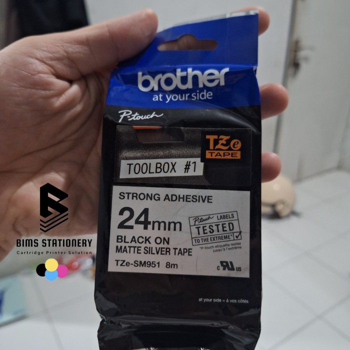 

Brother Label TZe-SM951 24mm Strong Adhesive Black on Matte Silver