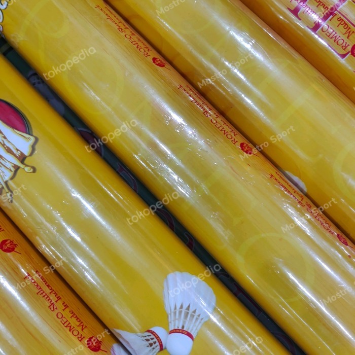 Shuttlecock Romeo Kuning