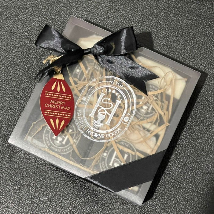 HYGE NATURAL SOAP CHRISTMAS HAMPERS BUNDLE