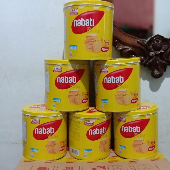 wafer nabati kaleng 1 dus