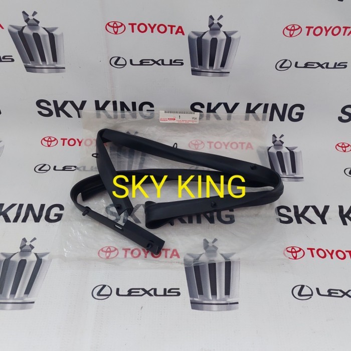 Karet Seal Sil Kap Mesin Hood Radiator Land Cruiser Lc Vx 100 Vx100