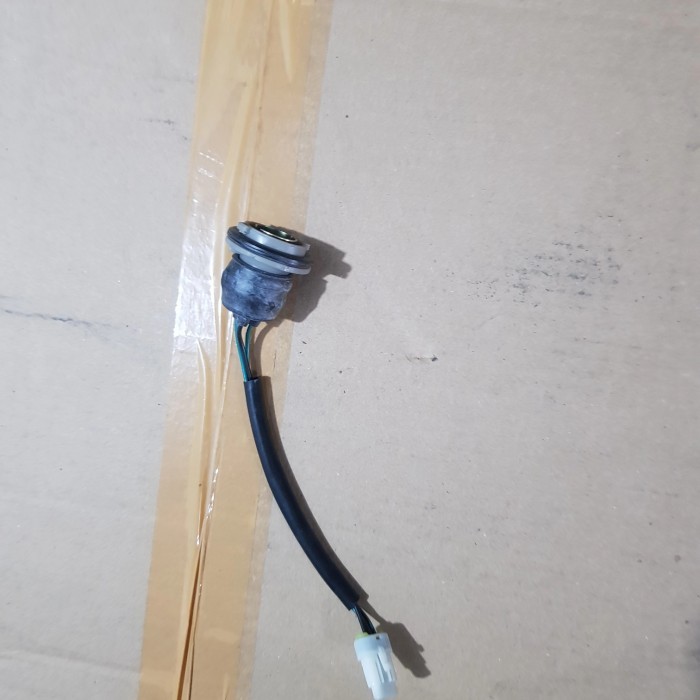 SOKET LAMPU SEN DEPAN MOBIL PANTHER KANAN& KIRI