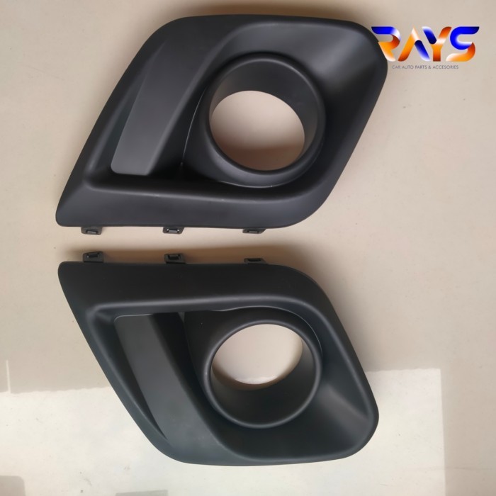 COVER RING FOGLAMP ERTIGA 2012-2014