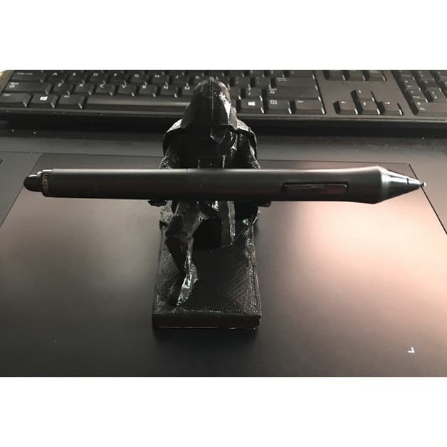 

Andra - Darth Vader Low Poli Pen Holder (3D Printing)