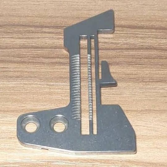 

,,,,,,,] Original Termurah | Plat Jarum Mesin Obras 3 Benang Kode E784 Kualitas Bagus