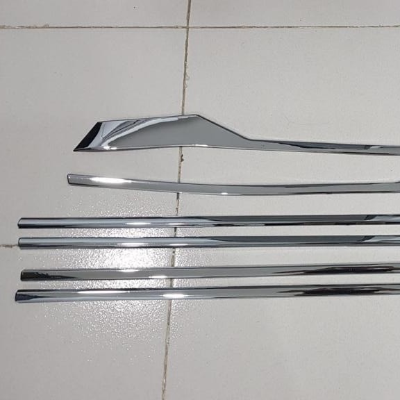 List Kaca Samping Mobil Avanza Xenia 2022 Chrome