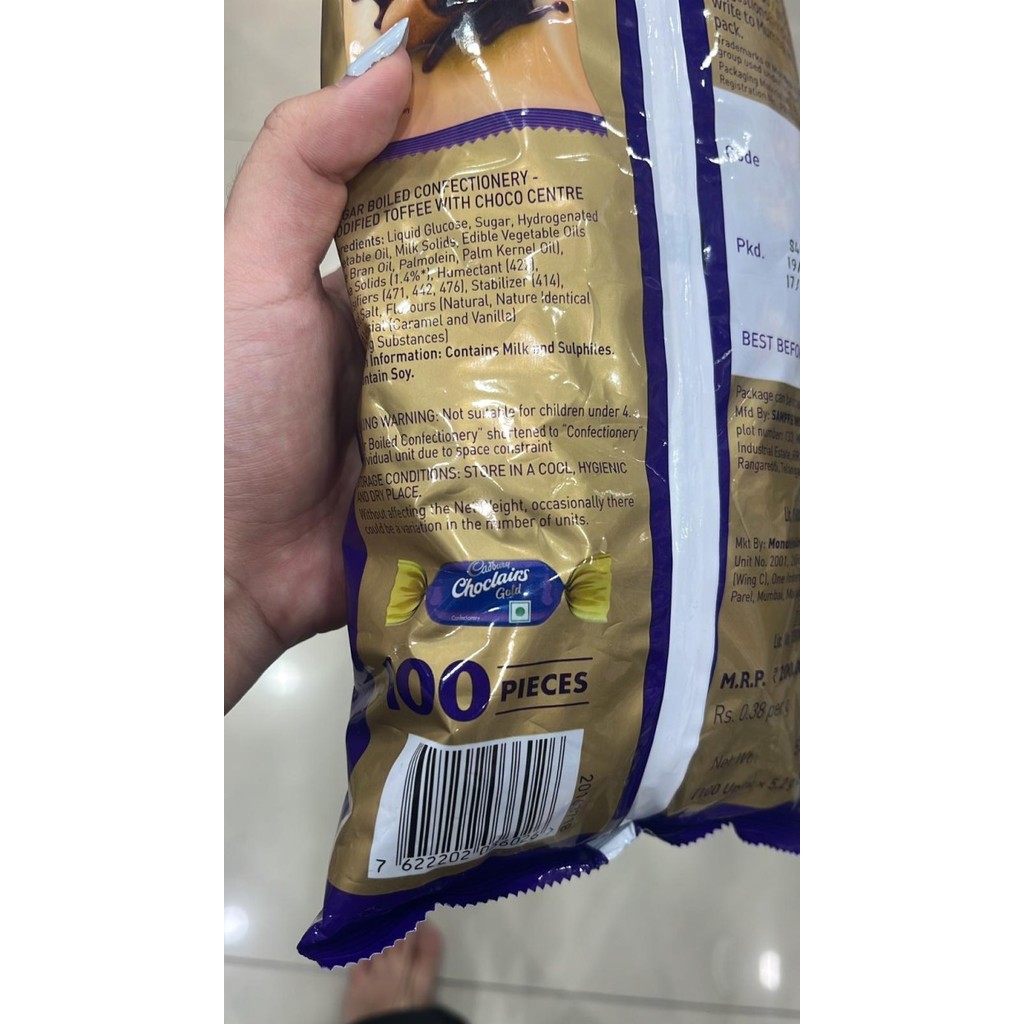 

Cadbury Eclairs Gold chocolate isi 100 SE01