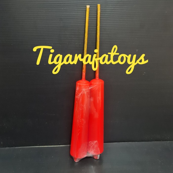 Lilin Merah Kaki Bambu Sepasang