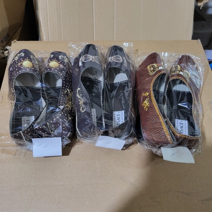 Sepatu Kertas Wanita Sembahyang Leluhur Qing Ming