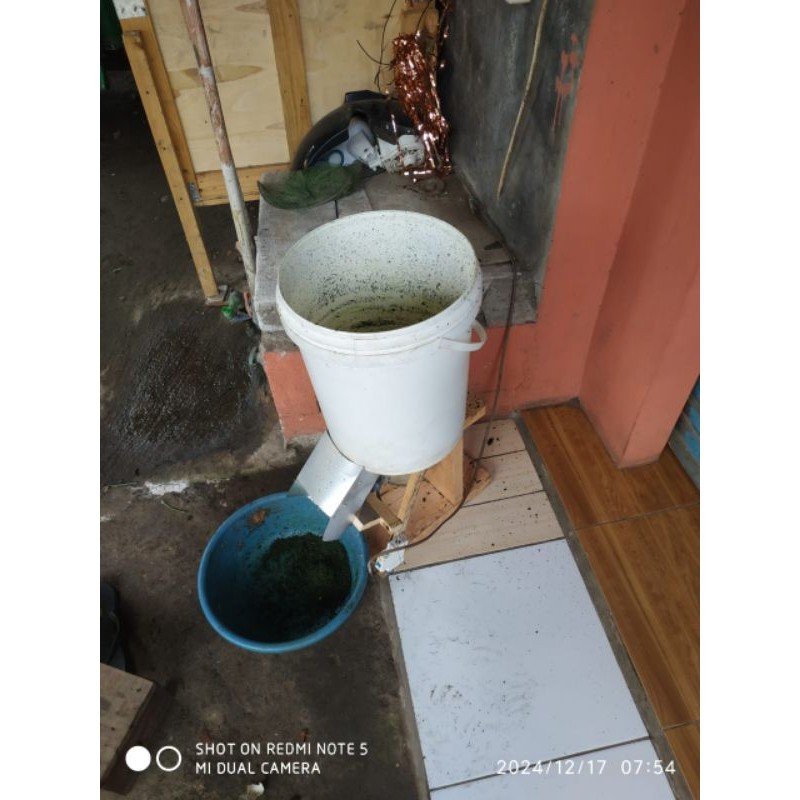 blender eceng gondok/sayur pakan entok 135w
