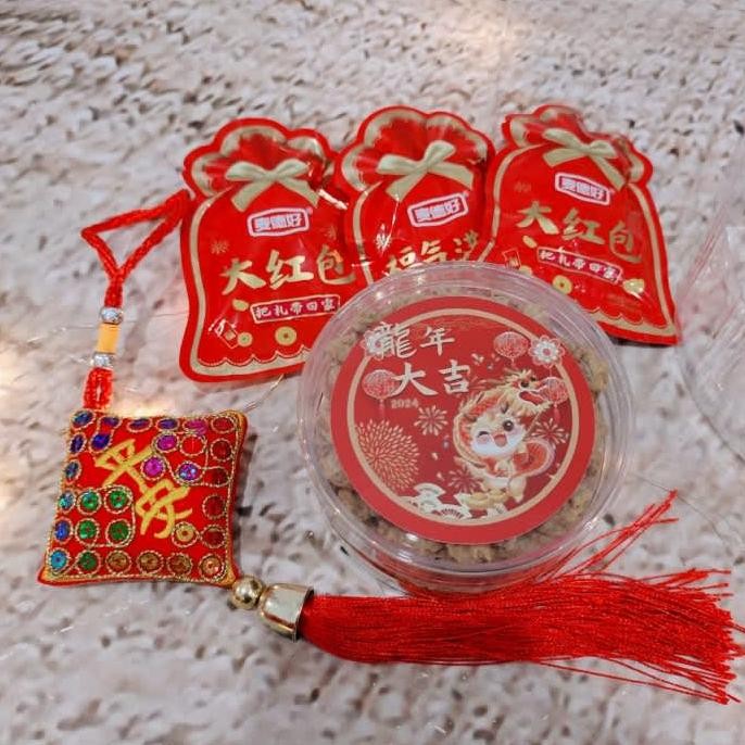 

CR - Hampers Imlek LONGSHI GIFT Snack Cemilan CNY - Bingkisan Kado GB229 TERLARIS