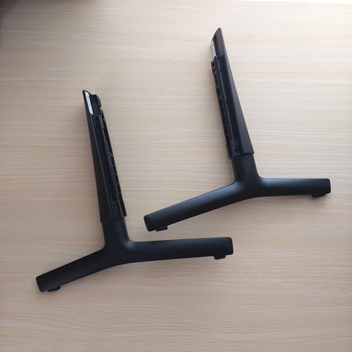 STAND TV KAKI TV BRACKET TV DUDUKAN SAMSUNG SMART TV 4K 65INCH BU8000