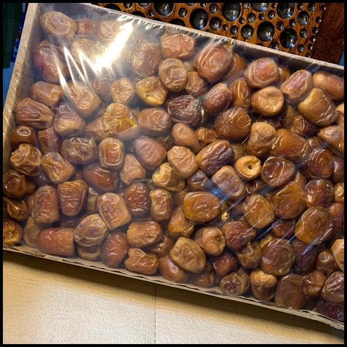 

DISKON BEST KURMA RAJA SUKARY GALAXY BASAH MADINAH 1 KG MURAH KURMA SUKARI !!!!!!