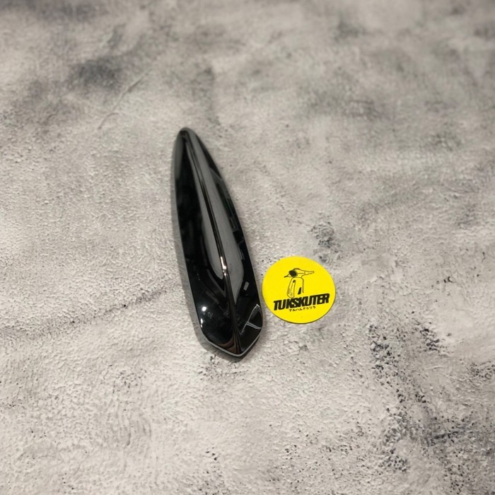 Crest Jengger Spakbor Original Piaggio Vespa Matic Primavera