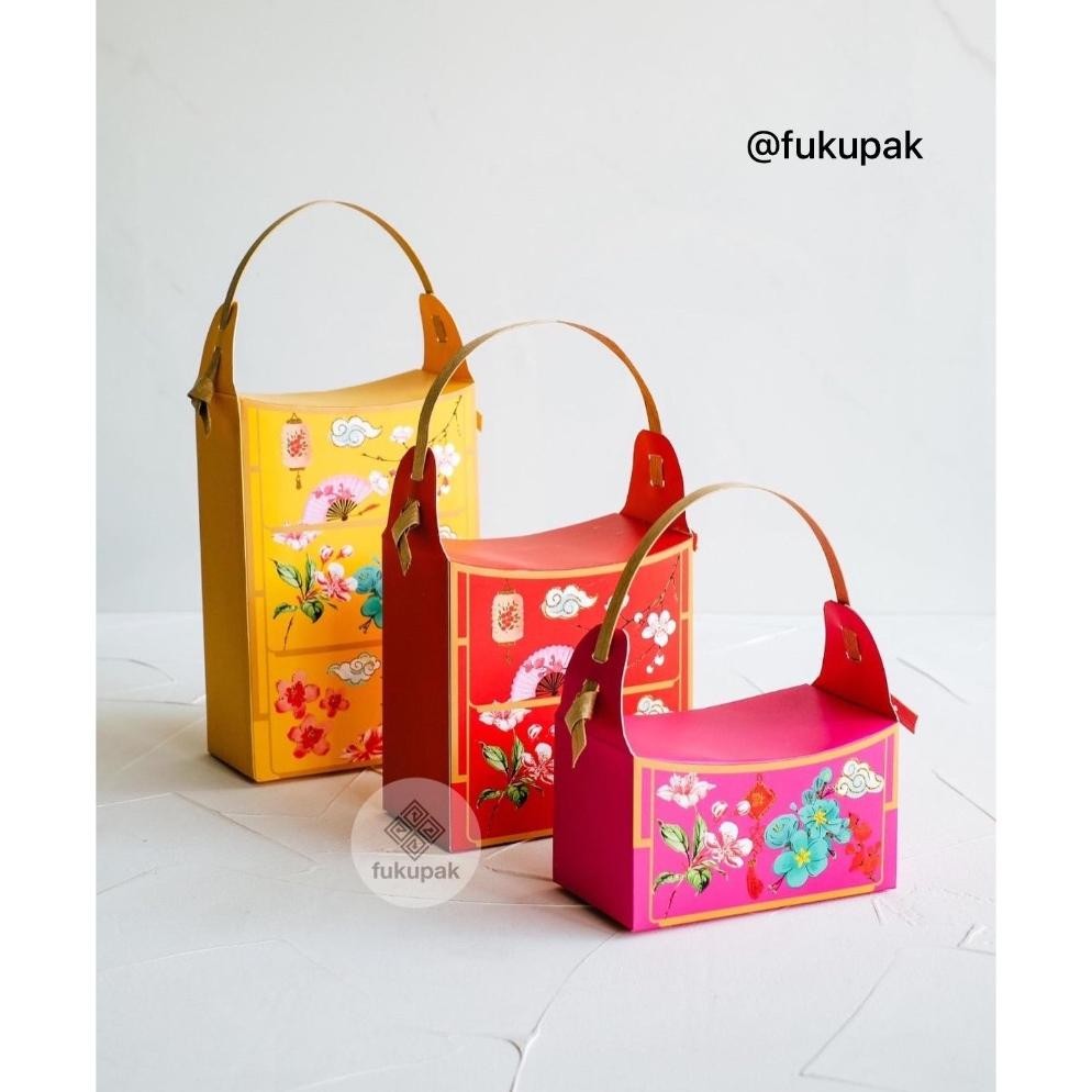 

Box Cny Heritage (10Pcs) Kotak Hamper Imlek Birdnest Cookies Kue Sincia Siap Kirim