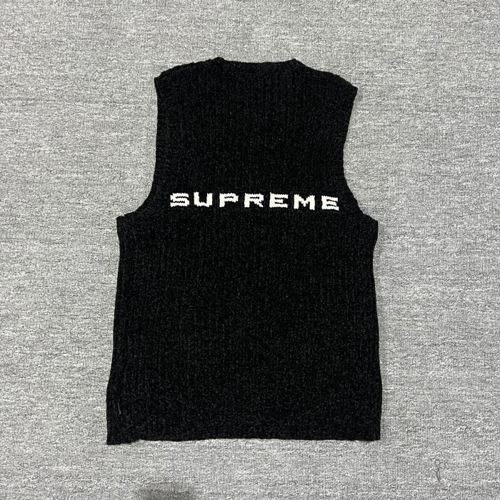 SUP. Chenille Sweater Vest 'Black'