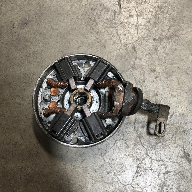 '+'+'+'+] HOLDER STARTER SUZUKI ERTIGA BEKAS