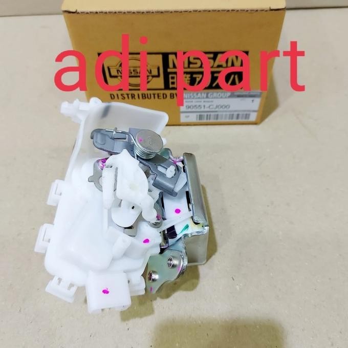 DOOR LOCK BAGASI KUNCI PINTU BAGASI BELAKANG GRAND LIVINA ORI GARANSI