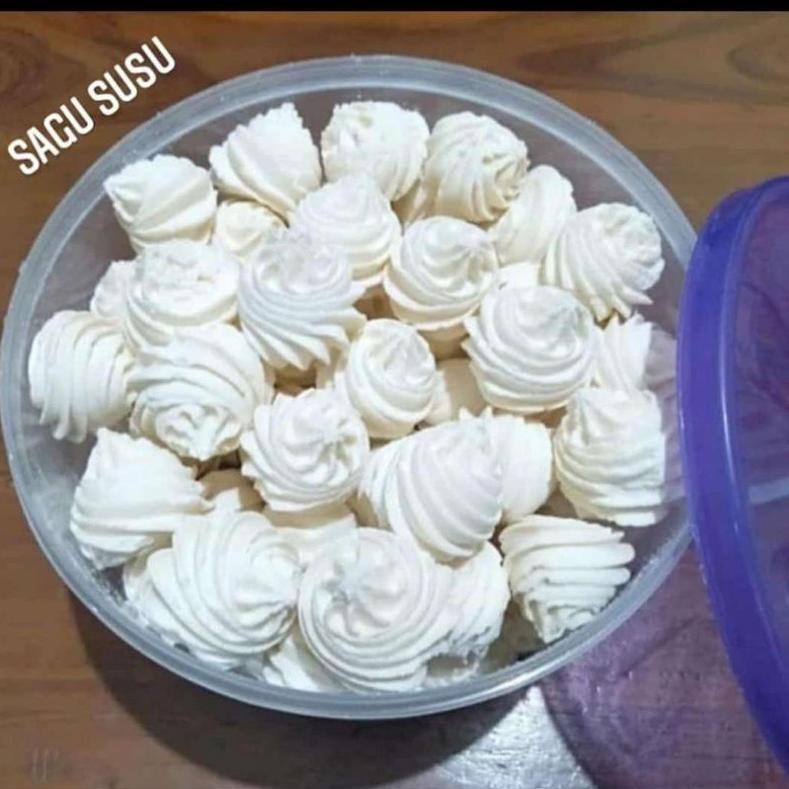 

Sagu Susu | Sagu Mini | Sagu Mini Susu / Sagu Susu Premium / kue sagu premium 400gr / KUE SAGU MINI /KUE KERING/SAGU SUSU/MIRASA /CEMILAN/SNACK KILOAN