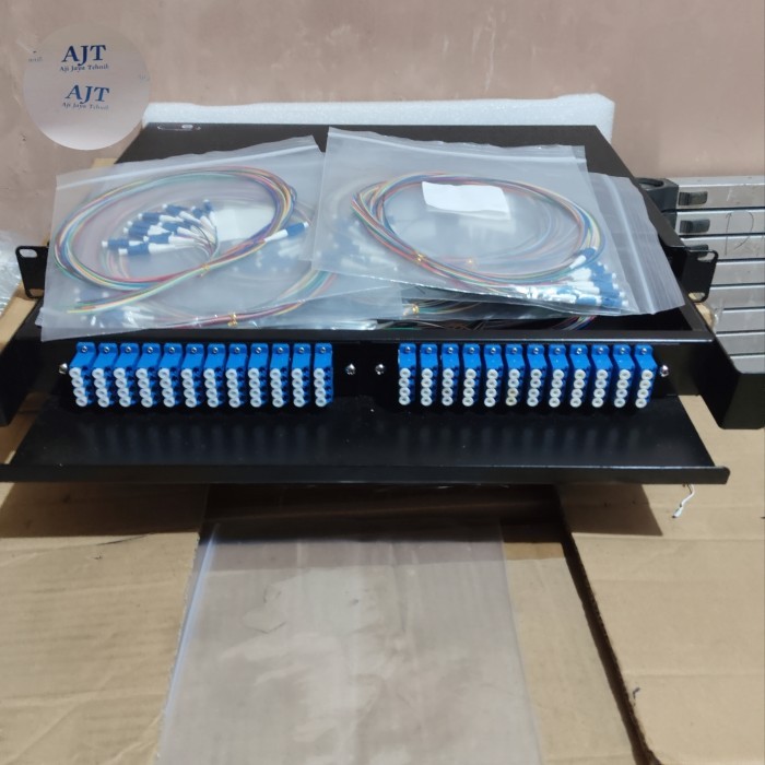 otb 96 core lc upc 1U lengkap pigtail