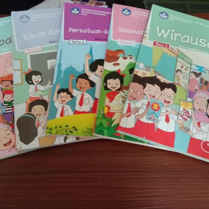 

Buku Paket Tematik SD kelas 6 Semester 1 dan 2 Kurikulum 2013