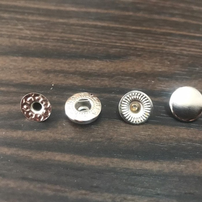 kancing baju / kancing besi tipe 330 @5gross