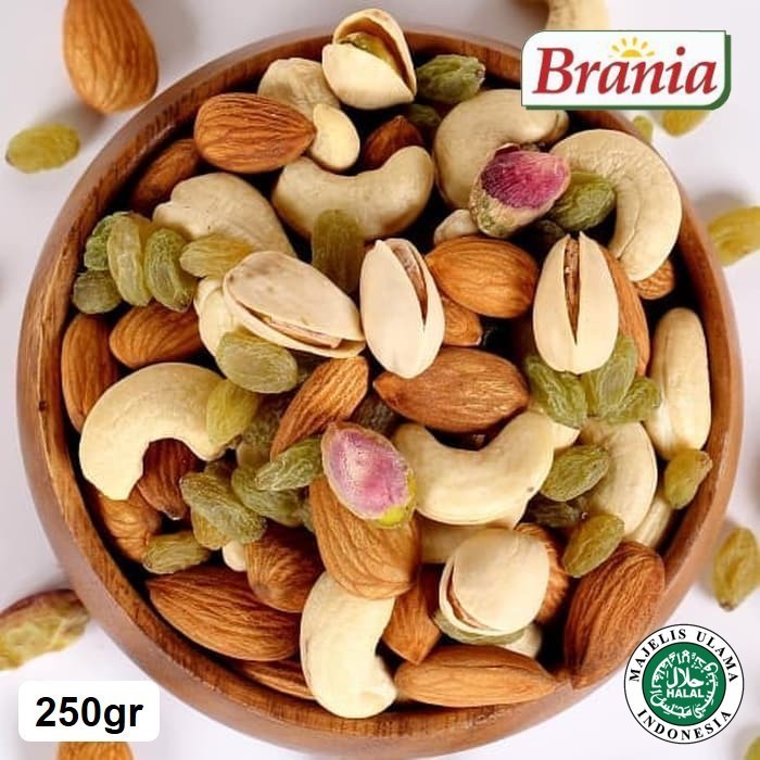 

Premium Mix Nuts / Trail Mix/Kacang Mix /Almond Cashew Pistachio 250g GRATIS ONGKIR