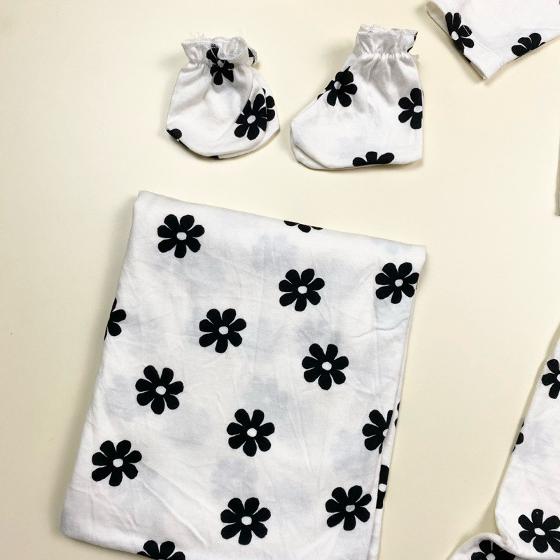 Gratis Ongkir Bedong Bayi / Swaddle Set / Bedong Set Topi / Bedong Set Bandana / Bedong Set Baju /