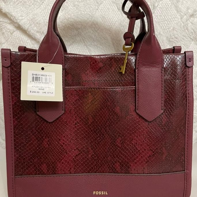 fossil kyler satchel wine