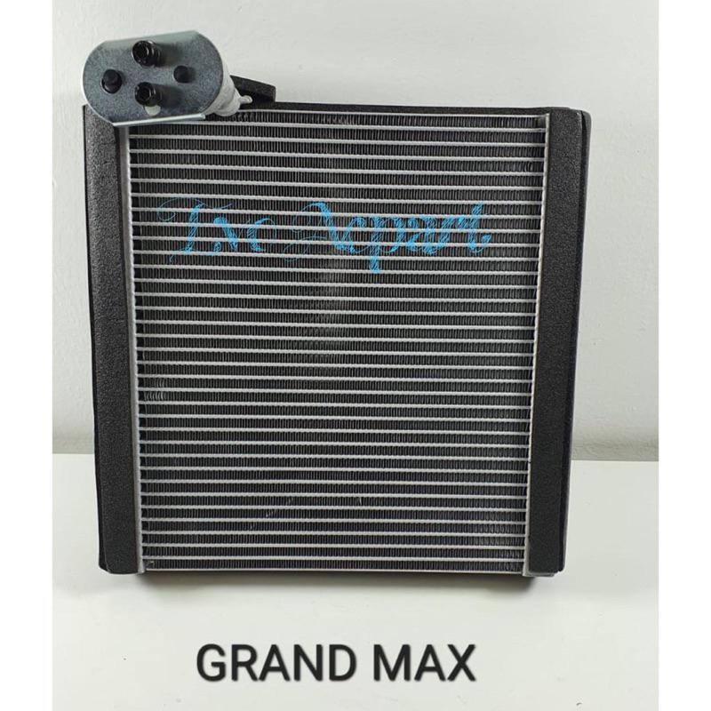 Evaporator Grand Max