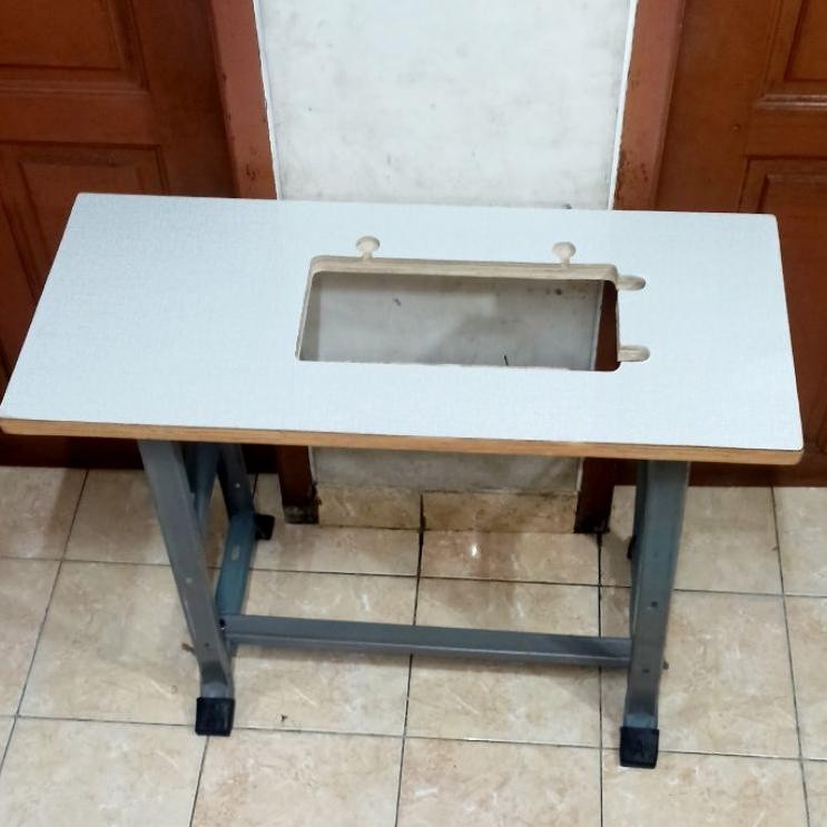 Meja Dan Kaki H Mesin Jahit Hitam Klasik / Kecil Butterfly