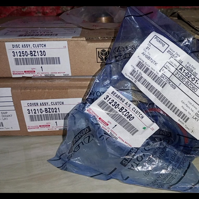 kopling set sirion avanza original