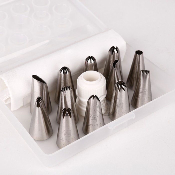 

Sanneng SN7017 - Pastry Tips / Spuit Buttercream 12 Pcs/Set