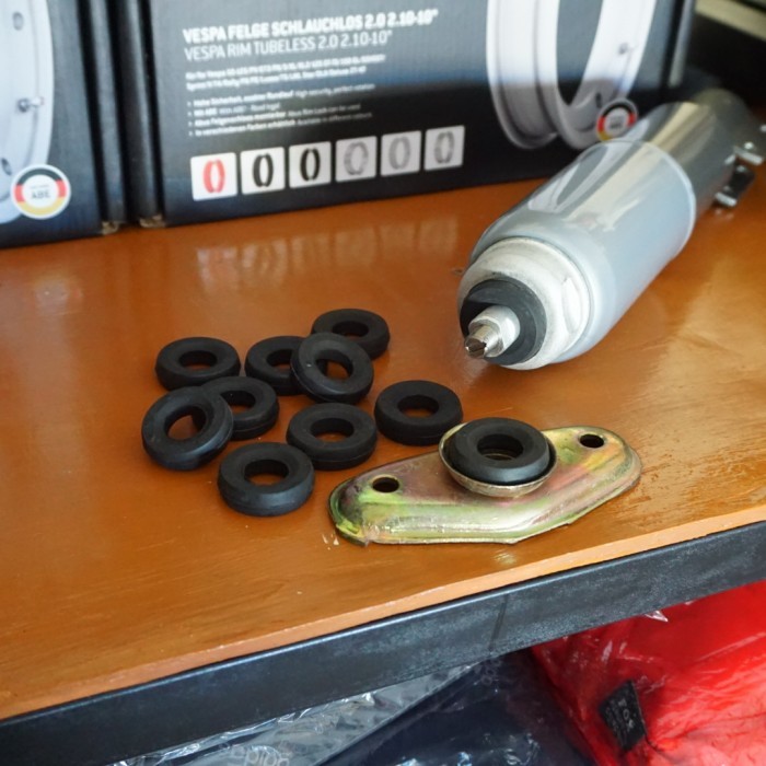 @#@#@#] Sparepart Vespa Karet Bantalan Shock Depan PXE Danmotor