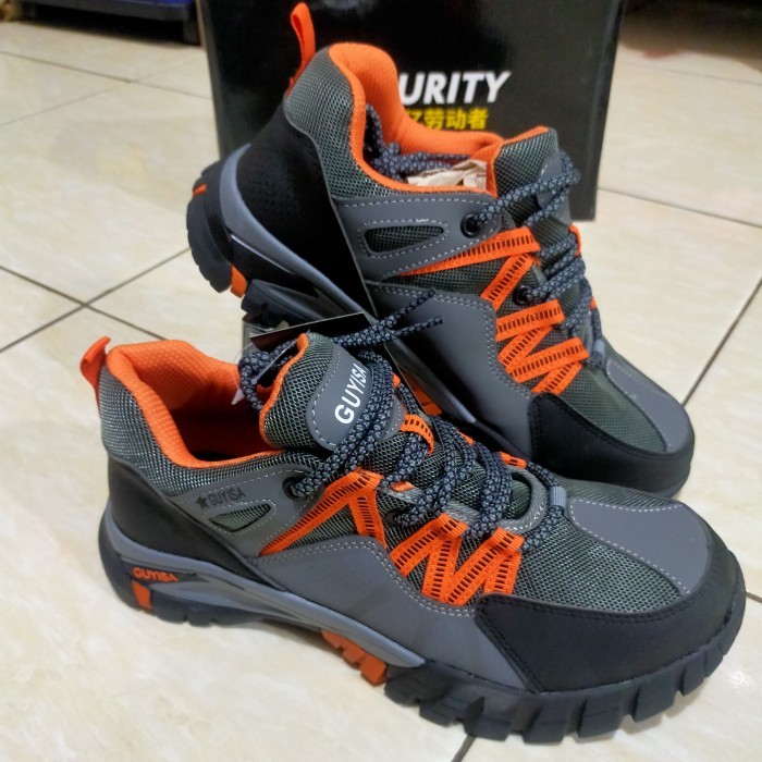 Sepatu Safety Sporty Guyisa Grey 110 Ujung Besi Import Pria Wanita Gercep