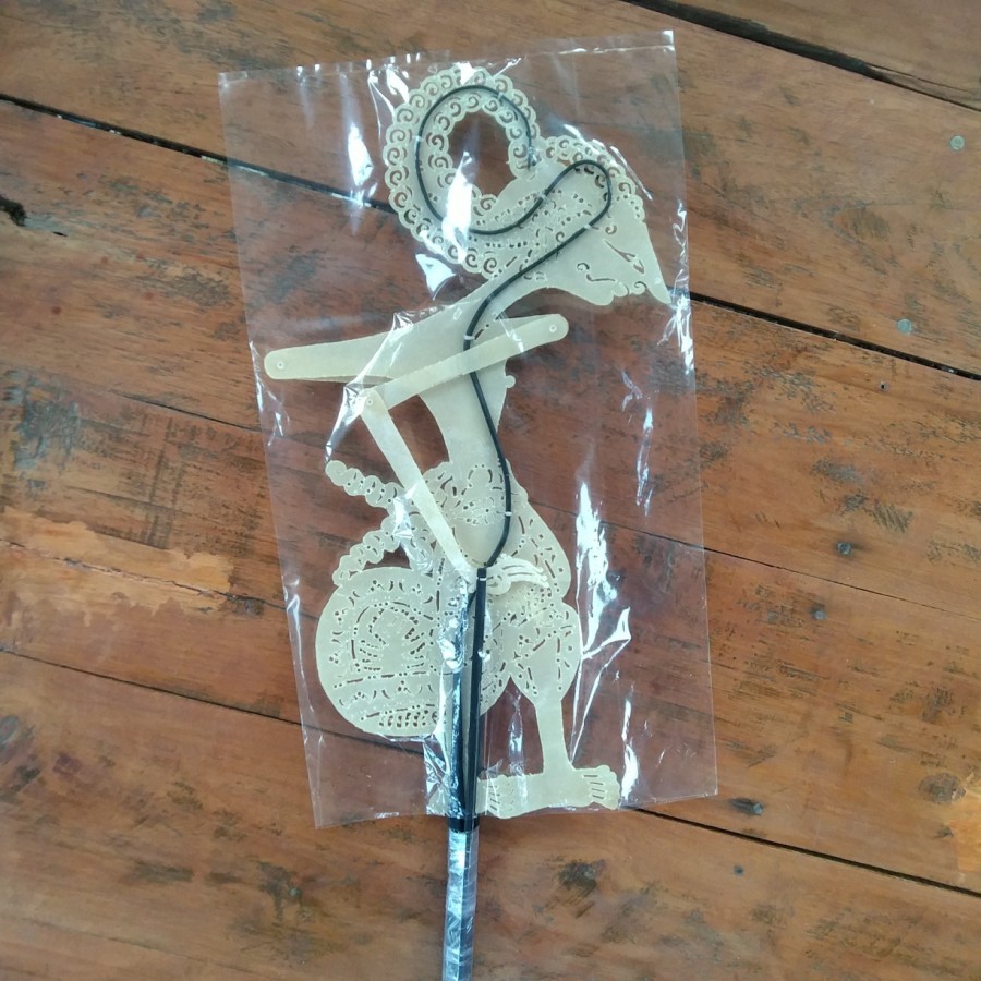 WAYANG KULIT ARJUNA putihan