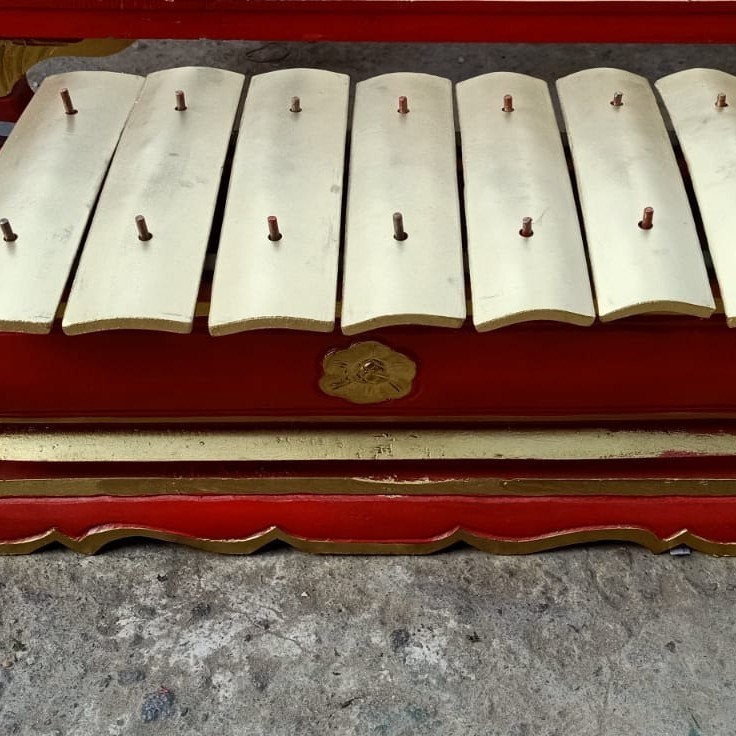 demung gamelan polos