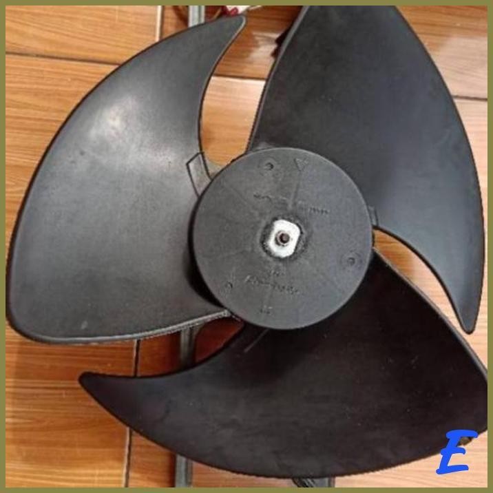 | BRC | DAUN KIPAS BLOWER AC LG 2 PK BESAR BALING FAN OUTDOOR AC LG 2PK JUMBO