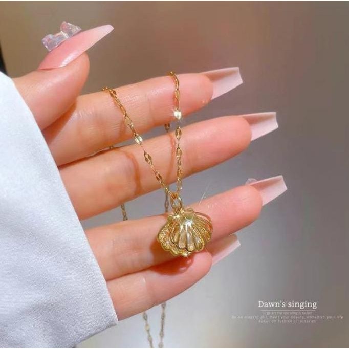 preorder Kalung Liontin Mewah dengan Mutiara Kerang Import