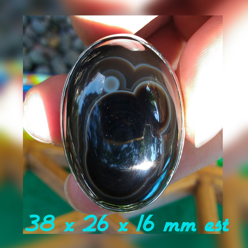 Natural Black Chalcedony Top Kristal Klimis Kinclong Motif Unik Big Size Kolektor Item