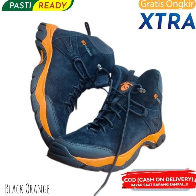 Sepatu Gunung Hiking Boots Pria. Sepatu Pria Outdoor Boots Grey Orange Premium