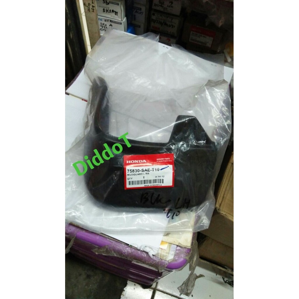 Mud Guard / karet lumpur roda belakang honda jazz idsi 2007