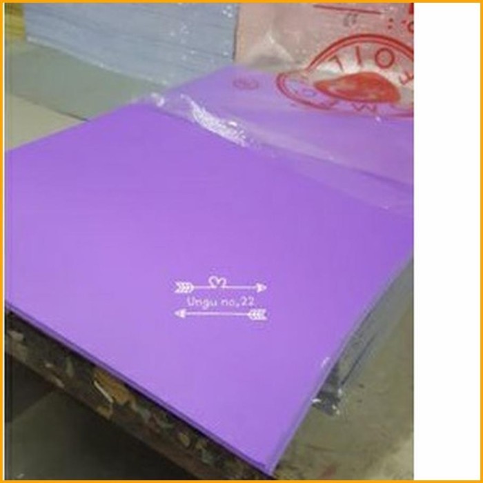 

Kertas Omega Foil Ungu Nomor 22 Karton Cover Omega Foil isi 50lembar