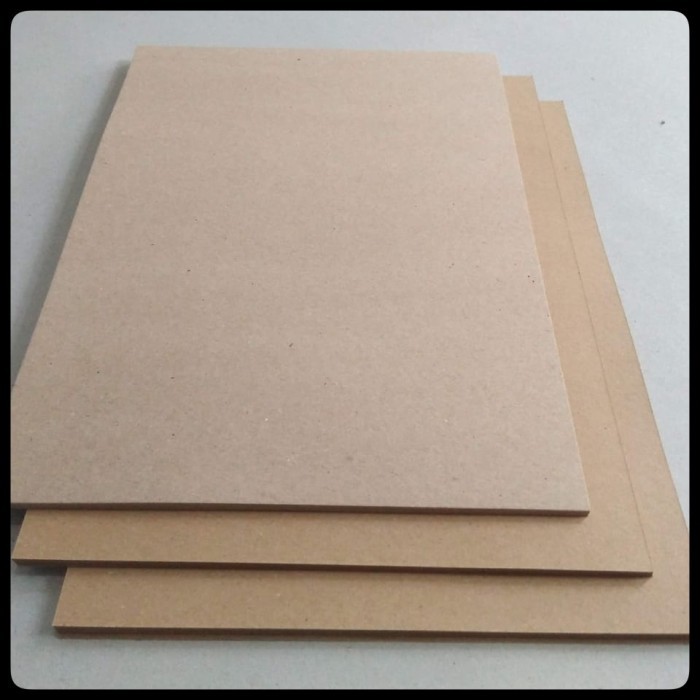 

100 Lembar Kertas Kraft Liner 290 Gsm Uk 90 cm x 120 cm Food Grade