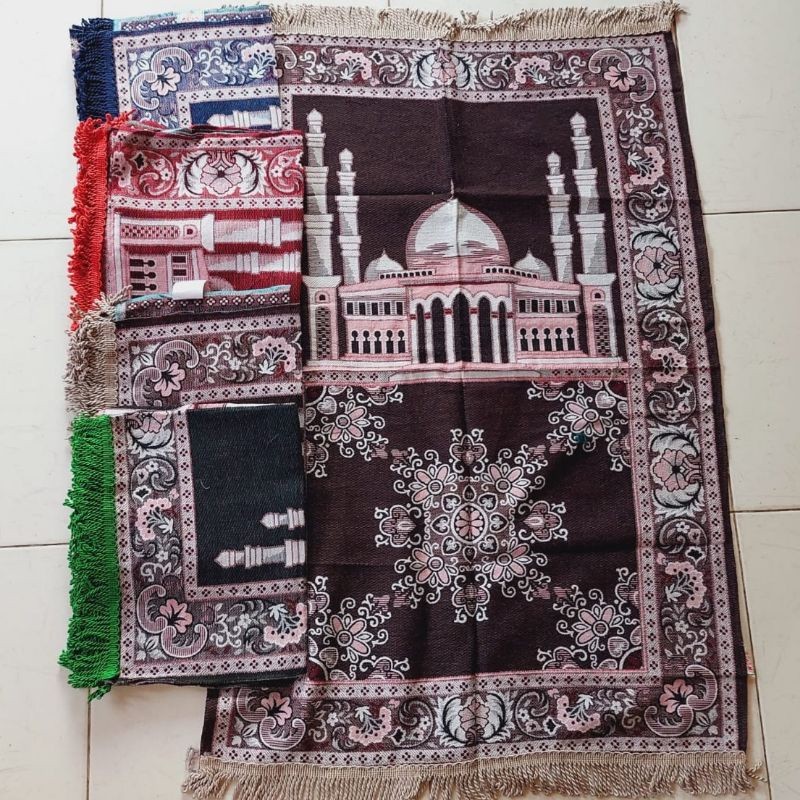 Awet Sajadah Besar Traveling