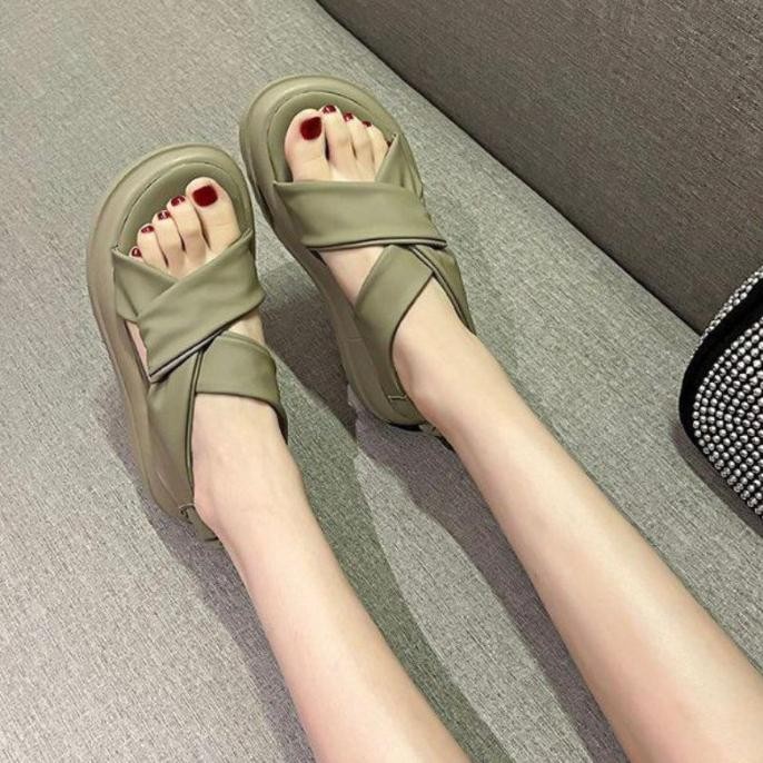 SANDAL SILANG COMFY LENTUR KOREA SENDAL CASUAL DAILY WANITA IMPORT ORI Terlaris