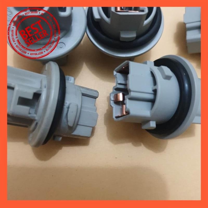 Soket Lampu Sein Depan Sigra Calya